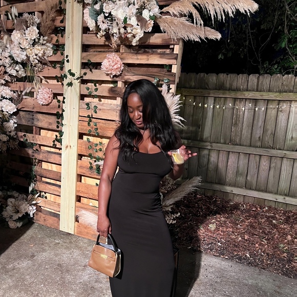 Meet your Posher, Unika - Picture 1 of 1